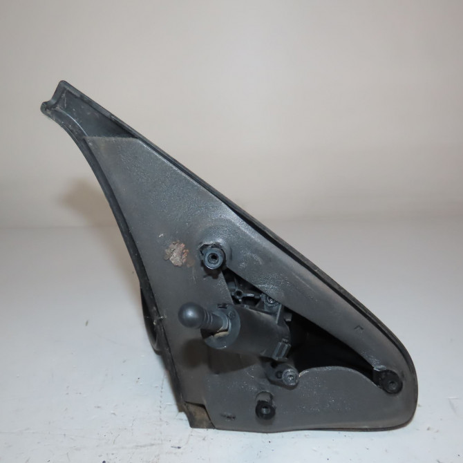 Retroviseur exterieur gauche occasion  Renault CLIO II (BB_, CB_) 1.2 (bb0a, bb0f, bb10, bb1k, bb28, bb2d, bb2h, cb0a,... (1998-2010) 5 portes   963020266R  2