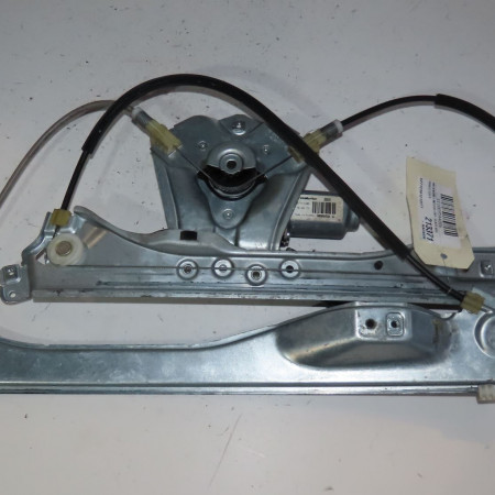 Mecanisme+moteur leve-glace avg occasion  Renault CLIO III (BR0/1, CR0/1) 1.5 dci (br17, cr17) (2005-2012) 5 portes   8200843592 
