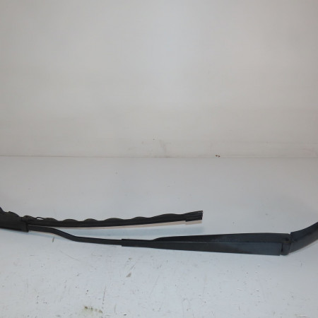 Bras essuie-glace avant gauche occasion  Citroën C3 II (SC_) 1.4 hdi 70 (sc8hzc, sc8hr0, sc8hp4) (2009) 5 portes   6429GY 