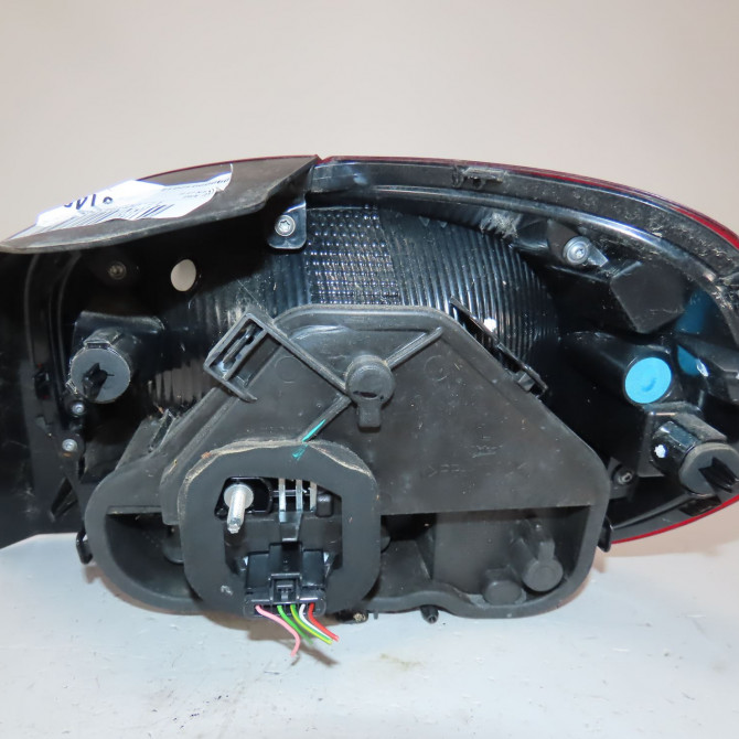 Feu arrière gauche occasion  Citroën C3 III (SX) 1.2 puretech 82 (2018) 5 portes   9812257580  3