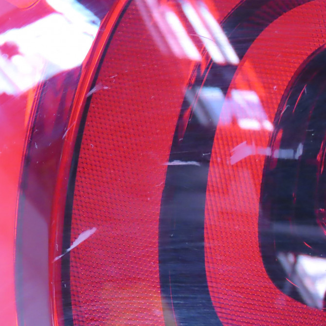 Feu arrière gauche occasion  Citroën C3 III (SX) 1.2 puretech 82 (2018) 5 portes   9812257580  4