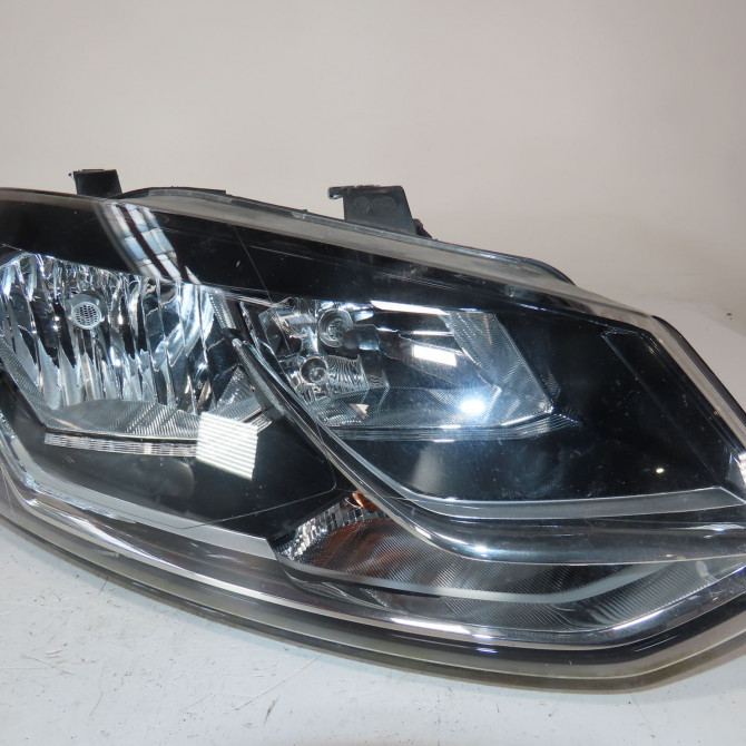 Phare droit occasion  Volkswagen vw POLO V (6R1, 6C1) 1.2 tsi 16v (2014-2017) 5 portes   6C1941006B  1