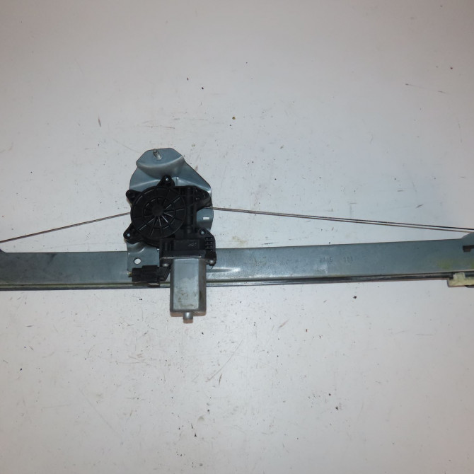 Mecanisme + moteur lève-glace avant droit occasion  Renault TRAFIC III Camionnette (FG_) 1.6 dci 115 (fgmd) (2014)   807207538R  3