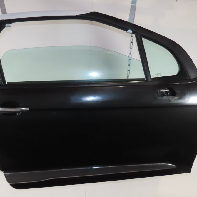 Porte avant droite occasion  Citroën DS3 (SA_) 1.6 thp 155 (2010-2015) 3 portes   9800008180  1