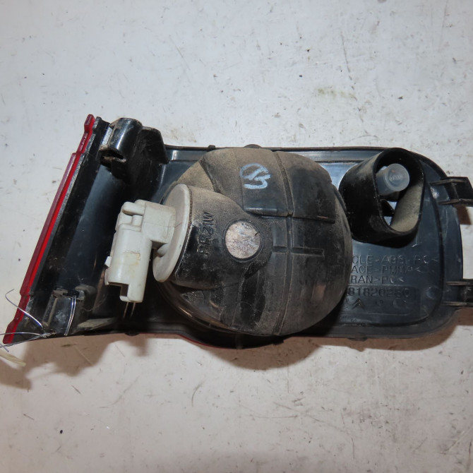 Feu brouillard arrière gauche occasion  Citroën C3 PICASSO (SH_) 1.6 hdi 90 (2010) 5 portes   6350HJ  2