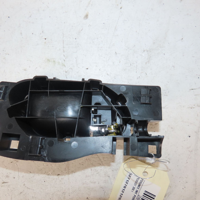Poignee int porte avg occasion  Peugeot 308 I (4A_, 4C_) 1.6 hdi (2007-2014) 5 portes   9143Q1  2
