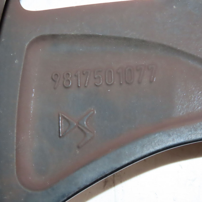 Jante aluminium occasion  Ds DS 7 Crossback (J4_, JR_, JC_) 1.6 puretech 225 (j45gcr, j45ggr) (2017-2021)   9817501077  3