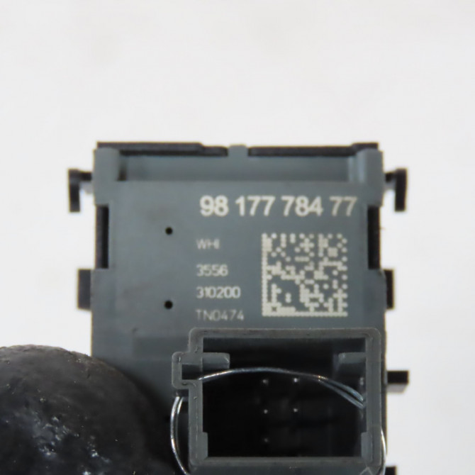 Commande leve-glace porte arrière gauche occasion  Ds DS 7 Crossback (J4_, JR_, JC_) 1.6 puretech 225 (j45gcr, j45ggr) (2017-2021)   98177784DX  2