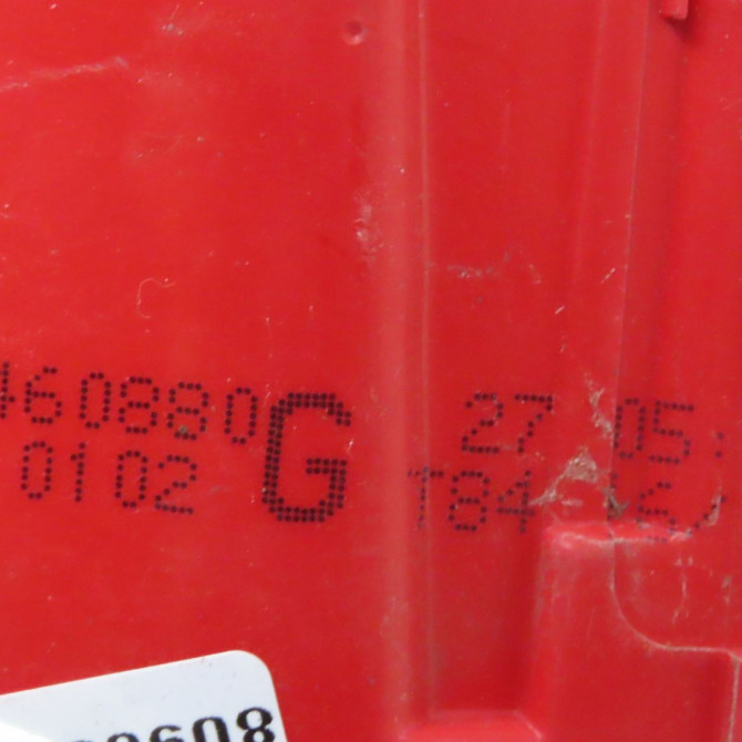 Feu arrière gauche occasion  Peugeot 3008 Monospace (0U_) 2.0 hdi 150 / bluehdi 150 (2009-2016) 5 portes   6350HC  3