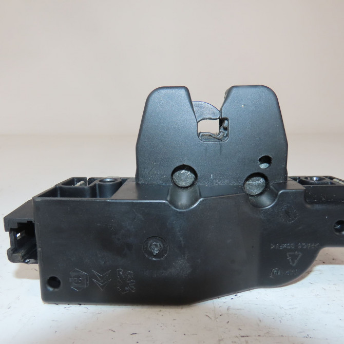 Serrure coffre arrière occasion  Peugeot 407 Coupé (6C_) 2.0 hdi (2005)   871983  3