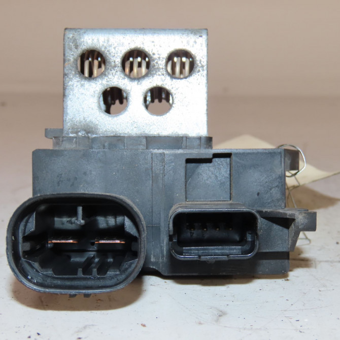  occasion  Peugeot 308 II (LB_, LP_, LW_, LH_, L3_) 1.5 bluehdi 100 (2018-2021) 5 portes   9673999980  4