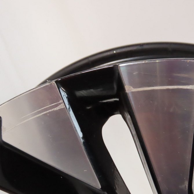 Jante aluminium occasion  Peugeot 2008 II (UD_, US_, UY_, UK_) 1.2 puretech 130 (2019)   9828186080  5