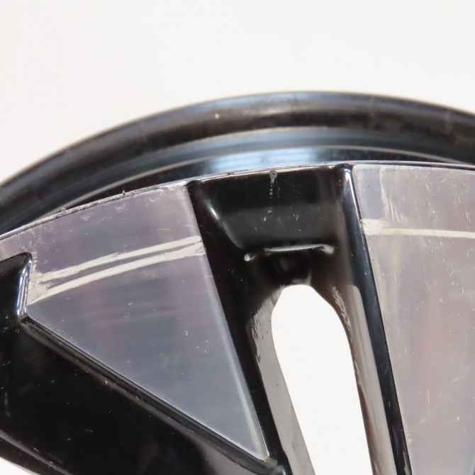 Jante aluminium occasion  Peugeot 2008 II (UD_, US_, UY_, UK_) 1.2 puretech 130 (2019)   9828186080  7