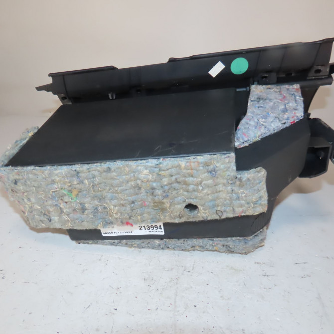 Boite à gants occasion  Peugeot 207/207+ (WA_, WC_) 1.4 16v (2006-2013) 3 portes   8218WJ  3