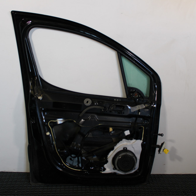 Porte avant gauche occasion  Peugeot PARTNER Camionnette/Monospace 1.6 hdi (2008) 4 portes   9002Z3  3