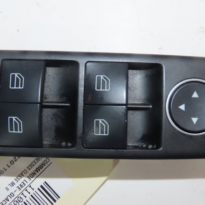 Commande lève-glace porte avant gauche occasion  Mercedes-benz CLASSE M (W166) Ml 250 cdi / bluetec 4-matic (166.004, 166.003) (2011-2015)   16690544009107  1