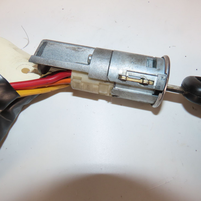 Antivol de direction occasion  Peugeot 206 3/5 portes (2A/C) 1.1 i (1998-2007)   4162P0  1