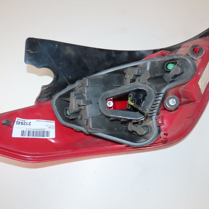Feu arrière droit occasion  Peugeot 308 I (4A_, 4C_) 1.6 hdi (2007-2014) 5 portes   6351CV  2