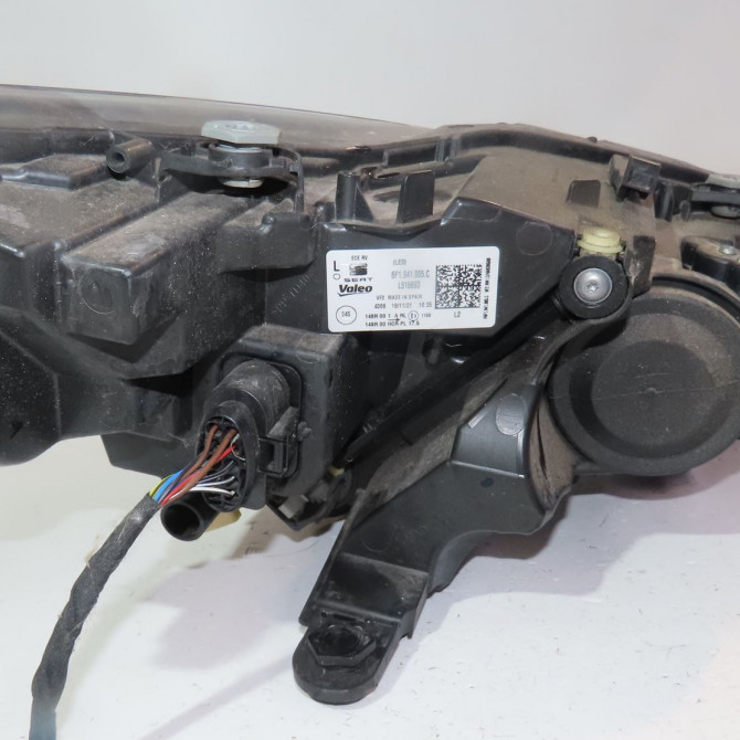 Phare gauche occasion  Seat ARONA (KJ7, KJP) 1.0 tsi (2017)   6F1941005C  2