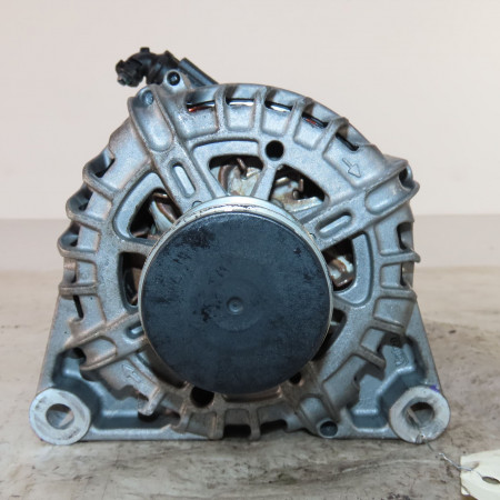 Alternateur occasion  Peugeot 208 II (UB_, UP_, UW_, UJ_) 1.2 puretech 100 (2019) 5 portes   9835689480 