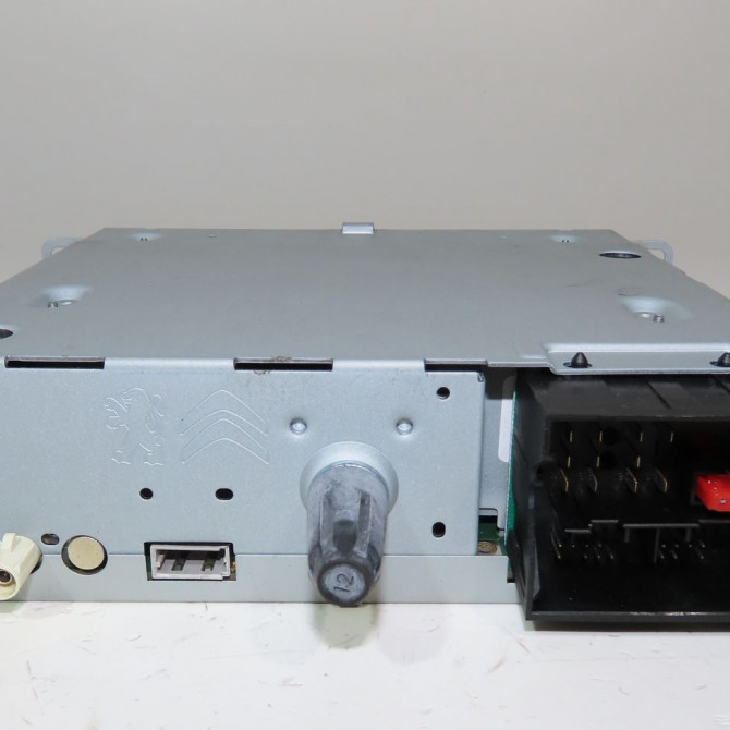 Autoradio occasion  Citroën C4 II (NC_) 1.6 hdi 90 (2009) 5 portes   9801189780  3