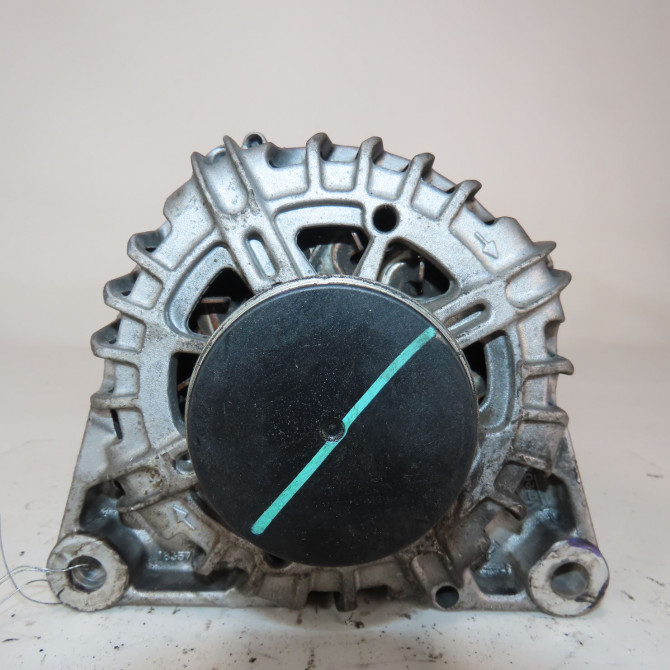 Alternateur occasion  Peugeot 208 II (UB_, UP_, UW_, UJ_) 1.2 puretech 100 (2019) 5 portes   9835689480  1