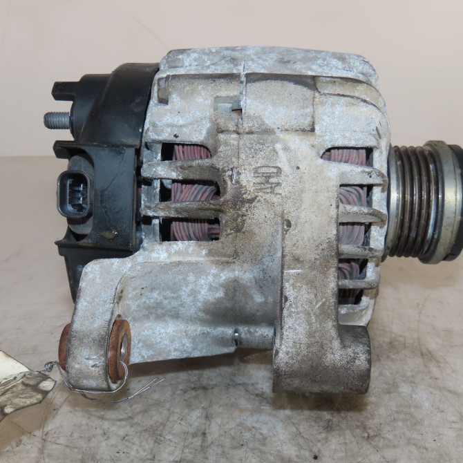 Alternateur occasion  Opel CORSA D (S07) 1.4 (l08, l68) (2006-2014)   13588296  4