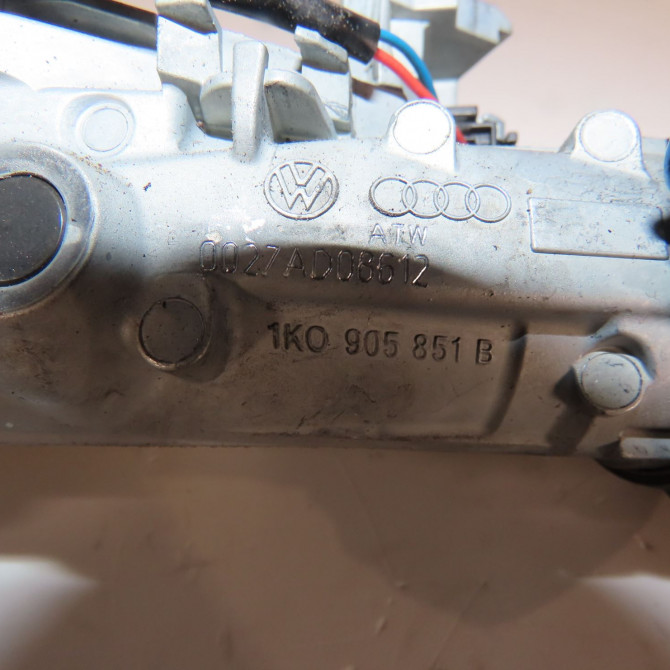 Antivol de direction occasion  Audi A1 Sportback (8XA, 8XF) 1.6 tdi (2011-2015)   1K0905851B  2