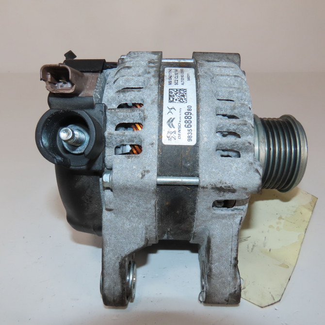 Alternateur occasion  Citroën C3 III (SX) 1.5 bluehdi 100 (sxyhyp, sxyhtu) (2018)   9835688980  4