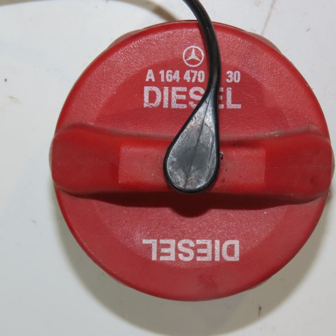 Bouchon reservoir a carburant occasion  Mercedes-benz CLASSE M (W164) Ml 420 cdi 4-matic (164.128) (2006-2009)   1644700130  1