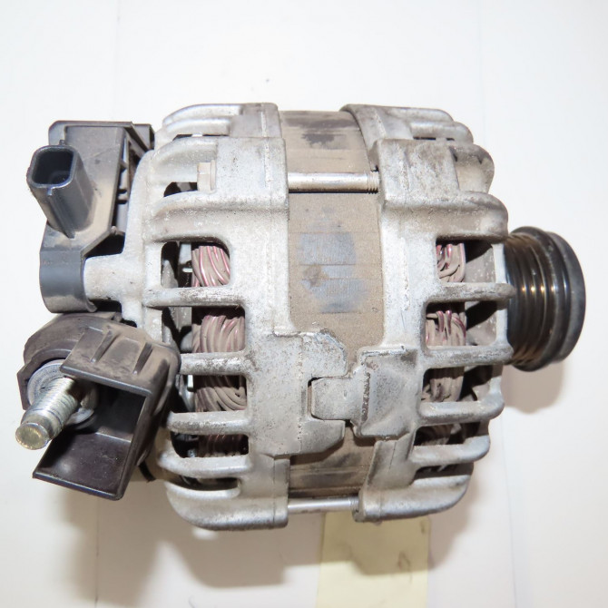 Alternateur occasion  Renault TWINGO III (BCM_, BCA_) 1.0 sce 65 (bcmj) (2019)   231008033R  4