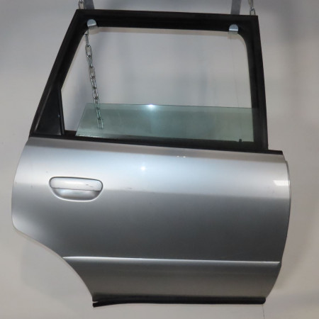 Porte arrière droite occasion  AUDI A4 I Phase 1 AVANT 04-1996->02-1999   8D0833052F 