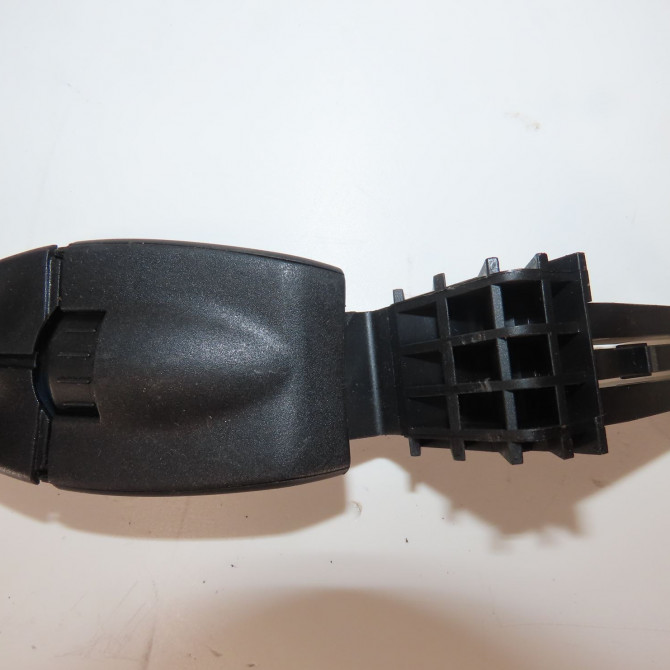 Commande regulateur de vitesse occasion  PEUGEOT 208 Phase 2 04-2015->... 1.2i 81ch   96637157XT  3