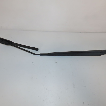 Bras essuie-glace avant gauche occasion  Renault MEGANE III Grandtour (KZ0/1) 1.2 tce (kz2b, kz11) (2012)   288815981R 