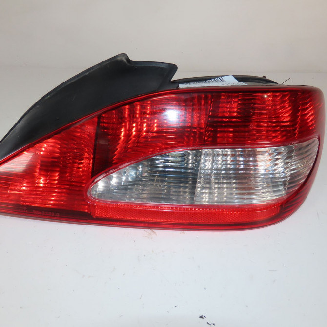 Feu arrière droit occasion  Peugeot 406 Coupé (8C) 2.0 16v (1997-2004)   6351J2  1
