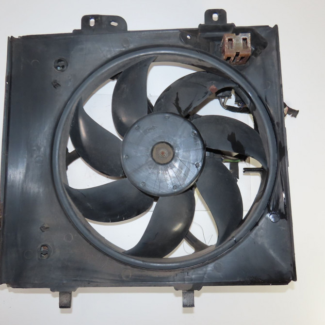 Moteur ventilateur radiateur occasion  Citroën C3 II (SC_) 1.4 (2009-2016) 5 portes   9812028580  1