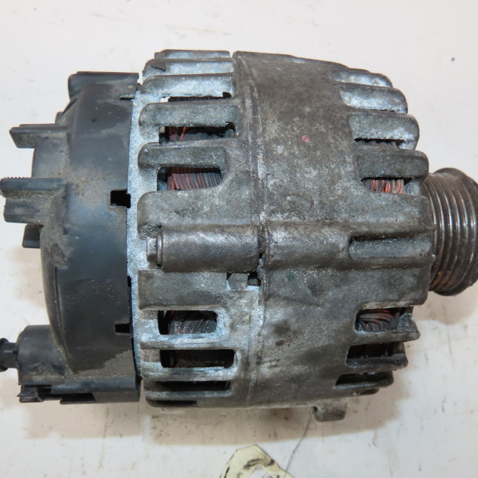 Alternateur occasion  Volkswagen vw POLO V (6R1, 6C1) 1.6 tdi (2009) 5 portes   03L903023F  4