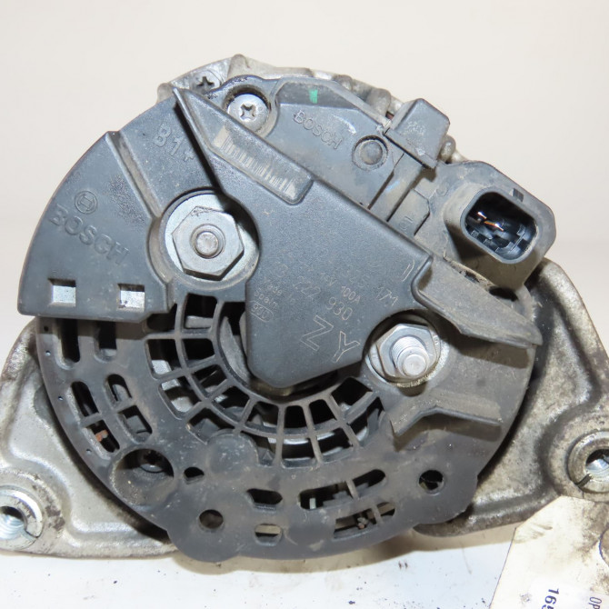 Alternateur occasion  Opel ASTRA H GTC (A04) 1.4 (l08) (2005-2010)   1322930  3