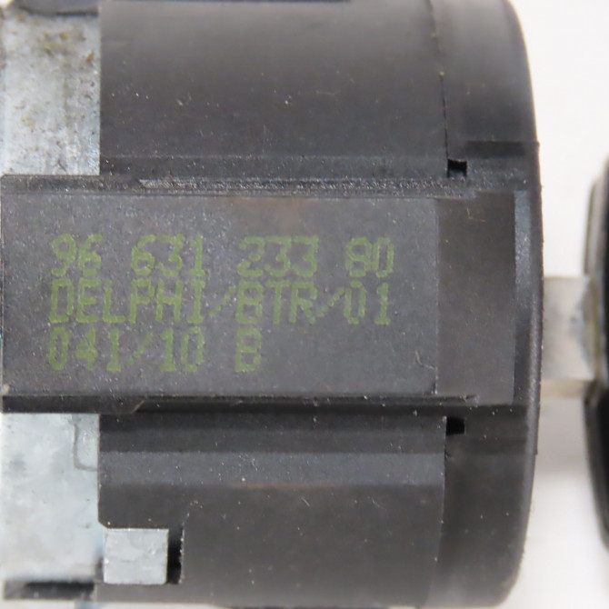 Antivol de direction occasion  Peugeot 5008 (0U_, 0E_) 1.6 hdi (2010-2017)   4162XT  2