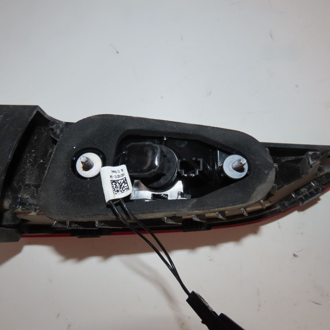 Feu arrière interieur gauche occasion  Skoda SCALA (NW1) 1.6 tdi (2019)   657945093  2