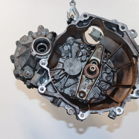 Boîte à vitesse mecanique occasion  Volkswagen vw UP! (121, 122, BL1, BL2, BL3, 123) 1.0 (2011-2020) 5 portes   UDA 