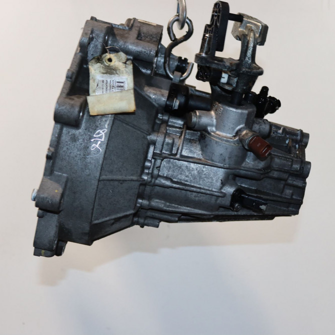 Boîte à vitesse mecanique occasion  Volkswagen vw UP! (121, 122, BL1, BL2, BL3, 123) 1.0 (2011-2020) 5 portes   UDA  2