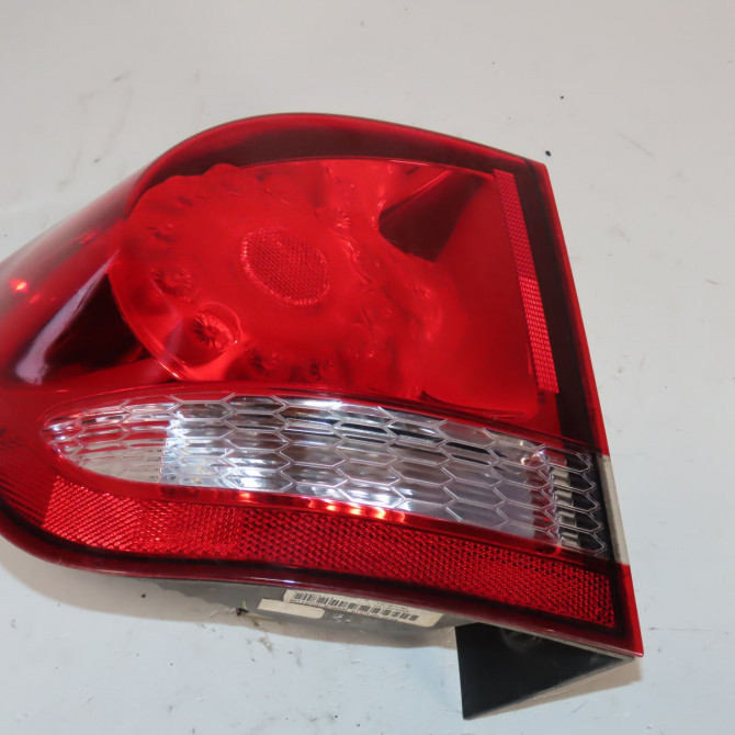 Feu arrière gauche occasion  Fiat FREEMONT (345_) 2.0 jtd 4x4 (2011)   68078481AD  1