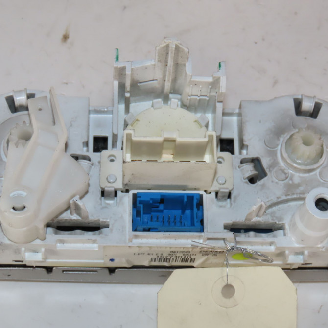 Commande de chauffage occasion  Opel CORSA D (S07) 1.0 (l08, l68) (2009-2014)   13330684  3