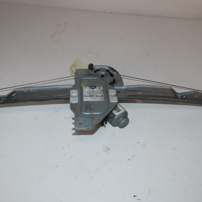 Mecanisme + moteur lève-glace avant droit occasion  Citroën C3 II (SC_) 1.4 hdi 70 (sc8hzc, sc8hr0, sc8hp4) (2009) 5 portes   9222FP  2