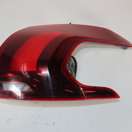 Feu arrière droit occasion  Peugeot 2008 I (CU_) 1.6 bluehdi 100 (2015)   9826730380 
