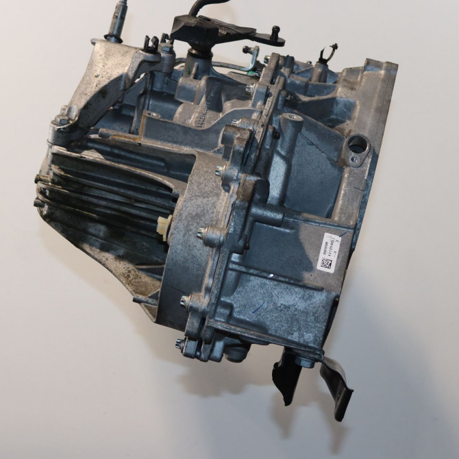 Boîte à vitesse mecanique occasion  Renault CLIO V (B7_) Tce 90 (b7mt) (2020)   JT4004  3