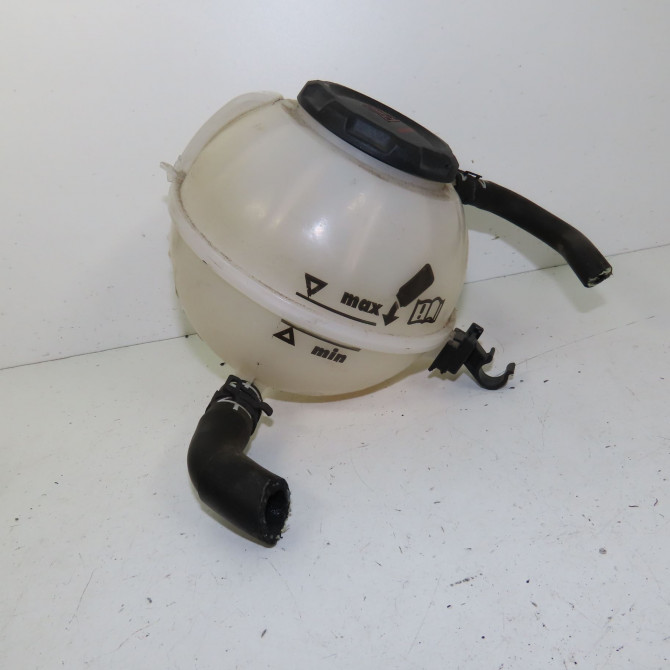 Vase expansion occasion  Skoda FABIA III (NJ3) 1.0 tsi (2014-2021)   6Q0121407D  2