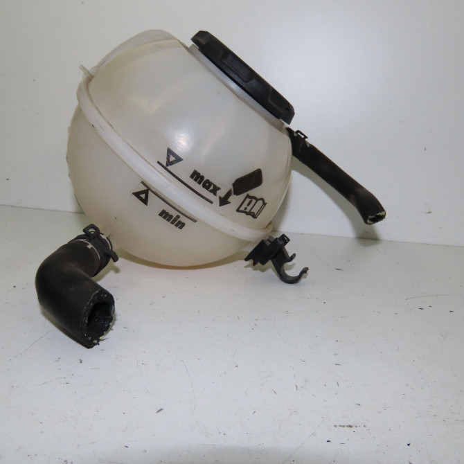 Vase expansion occasion  Skoda FABIA III (NJ3) 1.0 tsi (2014-2021)   6Q0121407D  5