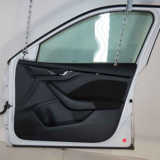 Porte avant droite occasion  Skoda SCALA (NW1) 1.6 tdi (2019)   657831052B  2